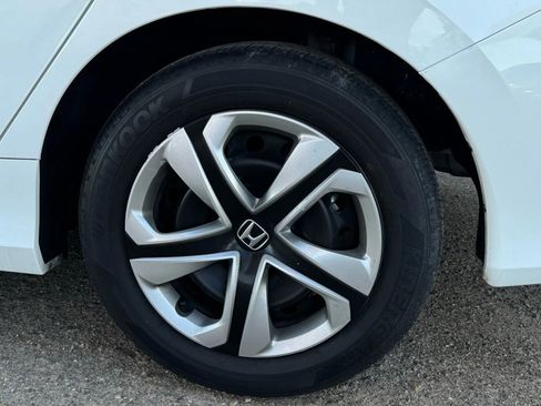 Used 2017 Honda Civic LX image 33