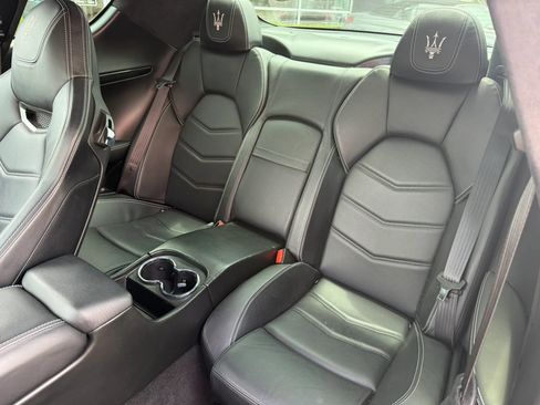 Used 2014 Maserati GranTurismo Sport RWD image 14