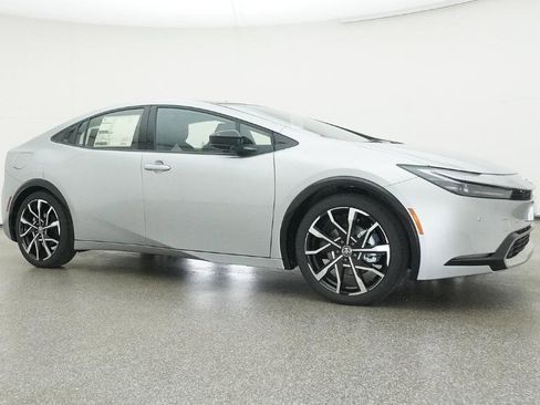 New 2026 Toyota Prius Plug-In Hybrid image 28