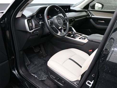 Used 2025 MAZDA CX-90 3.3 Turbo w/ Preferred Package image 2