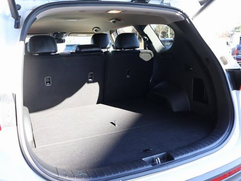 Certified 2023 Hyundai Santa Fe SEL image 16