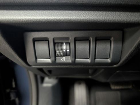 Used 2025 Subaru Outback Premium image 23