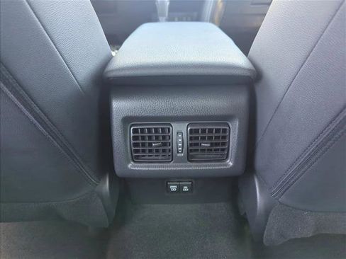 Certified 2025 Toyota Camry SE image 19