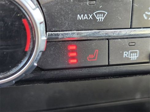 Certified 2022 Ford F150 XLT w/ Equipment Group 302A High image 25