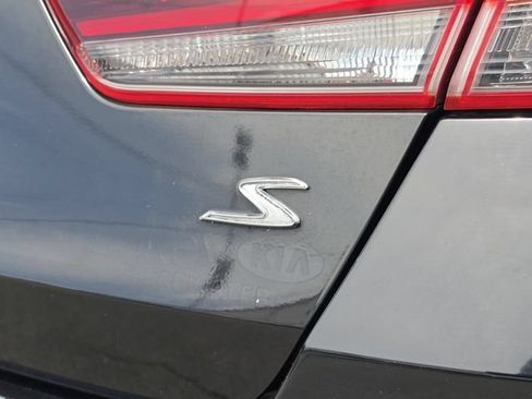 Used 2018 Kia Optima S FWD image 21