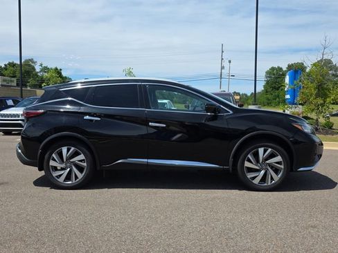 Used 2020 Nissan Murano SL FWD image 2