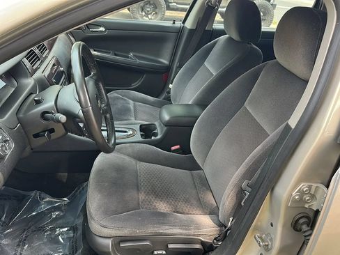 Used 2012 Chevrolet Impala LT FWD image 14