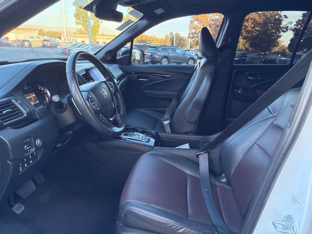 Used 2023 Honda Ridgeline Black Edition image 18