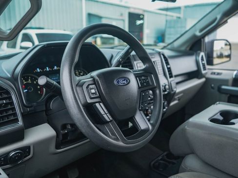 Used 2018 Ford F150 XLT image 6