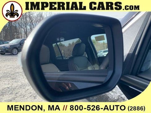 New 2026 Chevrolet Traverse LT w/ Enhanced Driving Package image 9