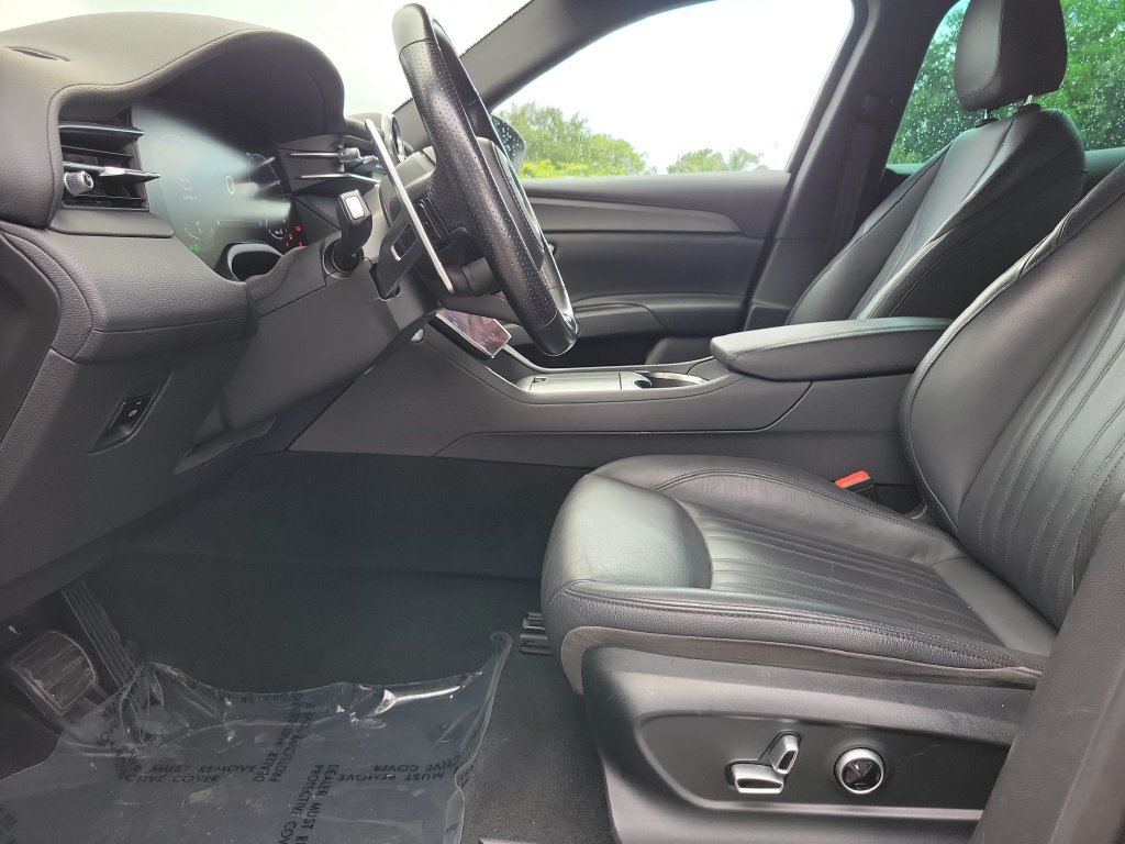 Used 2024 Maserati Grecale GT AWD/4WD image 26