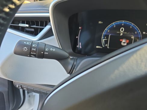 Certified 2025 Toyota Corolla XSE image 27