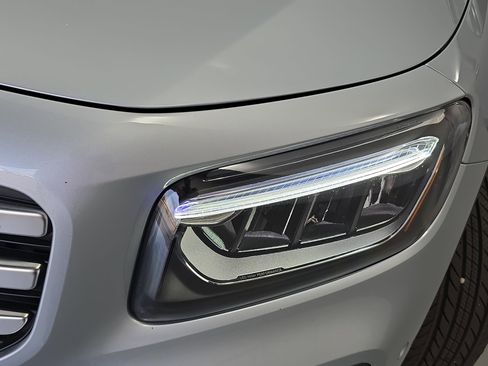 New 2026 Mercedes-Benz GLB 250 4MATIC image 31