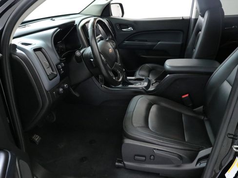 Used 2022 Chevrolet Colorado Z71 w/ Safety Package image 24