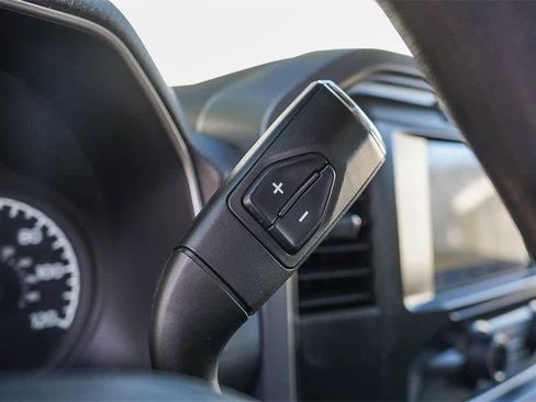 Used 2023 Ford F150 XLT image 24