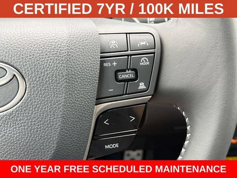 Used 2026 Toyota Camry SE FWD image 23