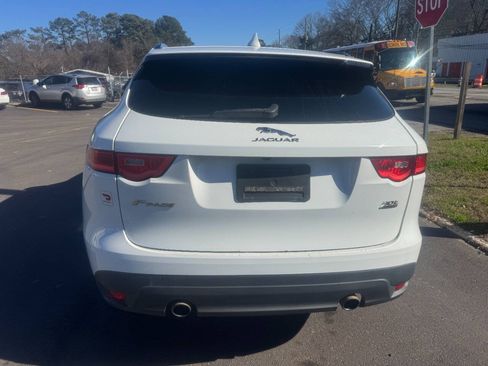 Used 2018 Jaguar F-PACE Premium AWD/4WD image 5