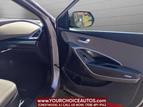 Used 2014 Hyundai Santa Fe GLS image 23