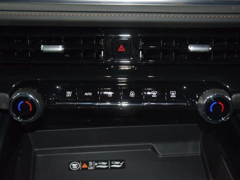 New 2026 Chevrolet Tahoe High Country AWD/4WD image 33