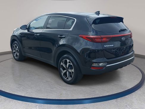 Used 2022 Kia Sportage LX AWD/4WD image 7