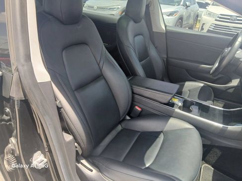 Used 2019 Tesla Model 3 Performance AWD/4WD image 18