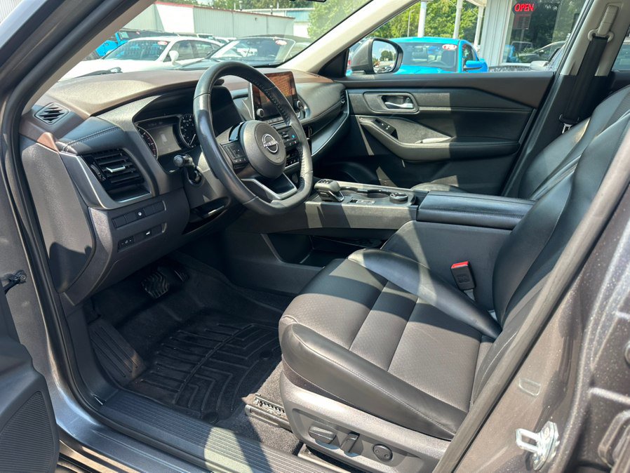 Used 2022 Nissan Rogue SV AWD/4WD image 11