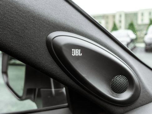 Used 2025 Toyota Highlander XSE image 26