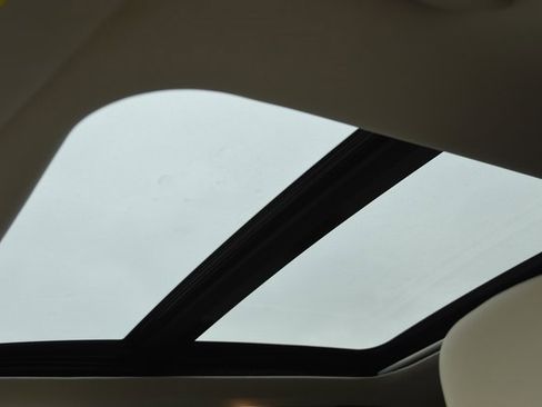 Used 2023 INFINITI QX60 Luxe image 2