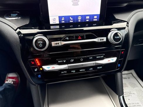 Used 2023 Ford Explorer ST w/ Equipment Group 401A AWD/4WD image 17