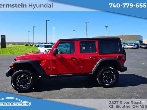 Used 2023 Jeep Wrangler Unlimited Rubicon image 4