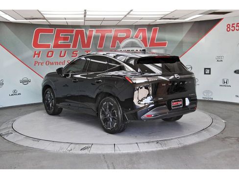 Used 2025 Nissan Murano Platinum w/ Cargo Package AWD/4WD image 3