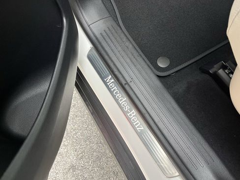 Certified 2025 Mercedes-Benz GLS 450 4MATIC image 54