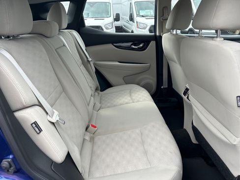 Used 2020 Nissan Rogue Sport SV AWD/4WD image 20