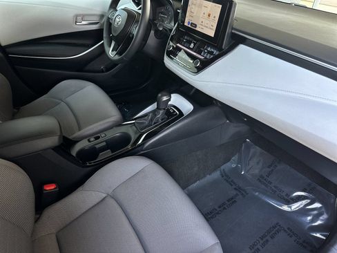 Used 2024 Toyota Corolla SE FWD image 14