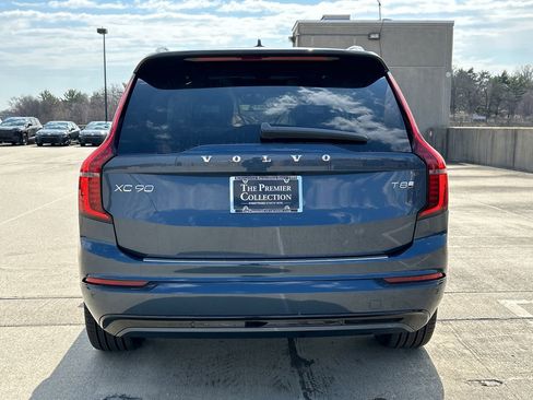 New 2026 Volvo XC90 T8 Ultra w/ Protection Package Premier AWD/4WD image 3