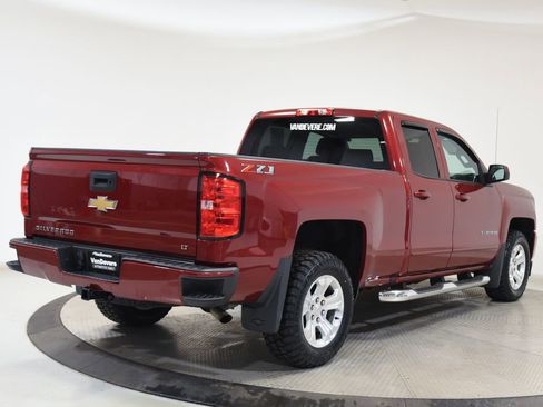 Used 2018 Chevrolet Silverado 1500 LT w/ All Star Edition AWD/4WD image 11