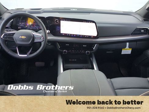 New 2026 Chevrolet Suburban Premier image 20