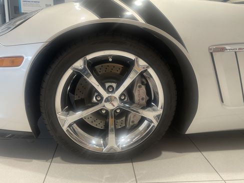 Used 2011 Chevrolet Corvette Grand Sport w/ Preferred Equipment Group image 26