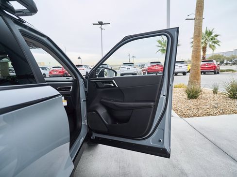 New 2026 Mitsubishi Outlander Ralliart image 11