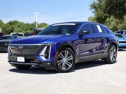 Used 2024 Cadillac Lyriq Luxury w/ LPO, Floor Liner Package