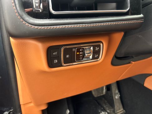 Used 2021 Lincoln Aviator Black Label Grand Touring w/ Class IV Trailer Tow Package image 14