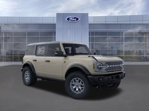 New 2025 Ford Bronco Badlands AWD/4WD image 8