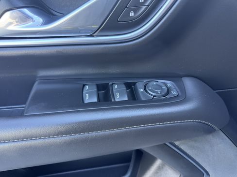 Certified 2024 Chevrolet Suburban LS image 11