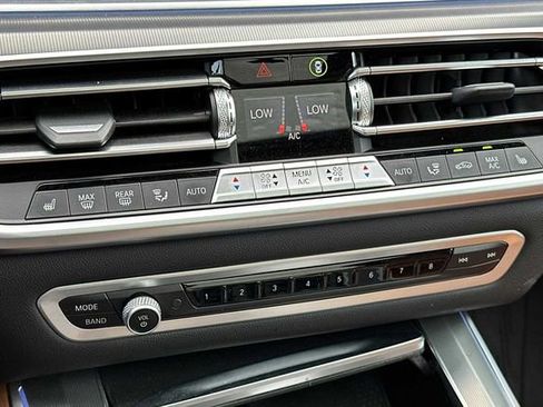 Used 2023 BMW X5 sDrive40i w/ Parking Assistance Package image 19