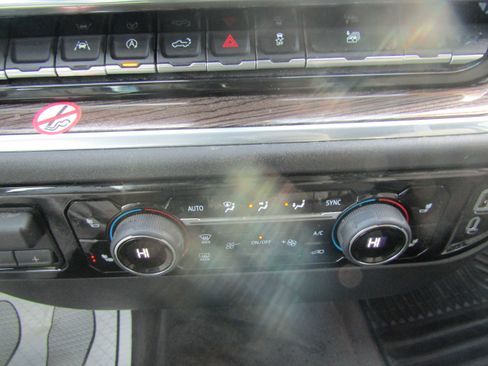 Used 2026 Chevrolet Silverado 1500 RST image 29