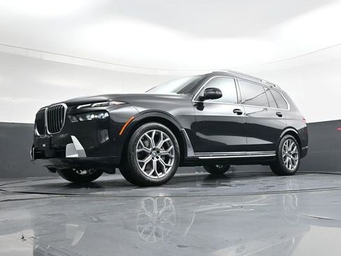 Used 2026 BMW X7 xDrive40i image 40
