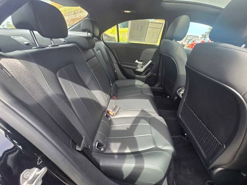 Used 2022 Mercedes-Benz A 220 4MATIC image 14
