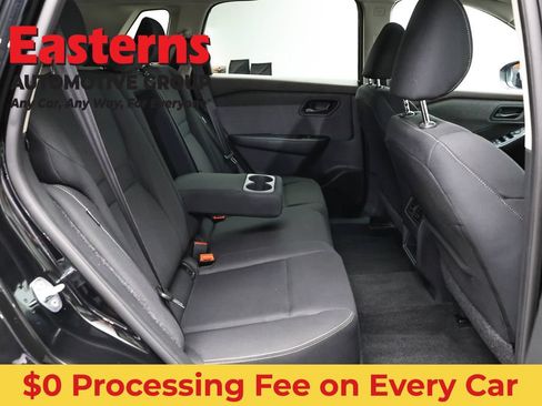 Used 2023 Nissan Rogue S AWD/4WD image 24