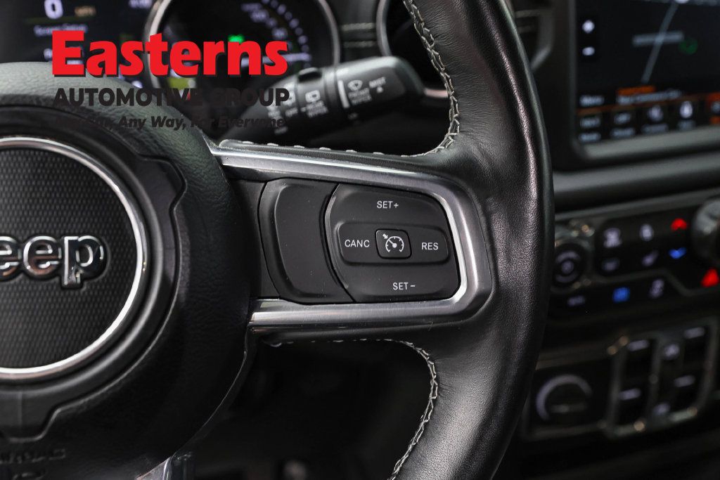 Used 2022 Jeep Wrangler Unlimited Sahara w/ Cold Weather Group AWD/4WD image 18