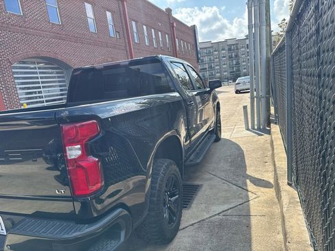 Used 2019 Chevrolet Silverado 1500 LT Trail Boss image 14